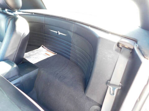 2004 Ford Thunderbird Deluxe