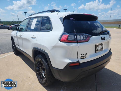 2023 Jeep Cherokee Altitude Lux