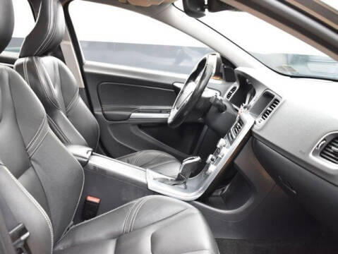 2018 Volvo S60 T5 Dynamic