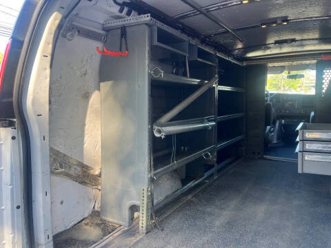 2016 Chevrolet Express 2500