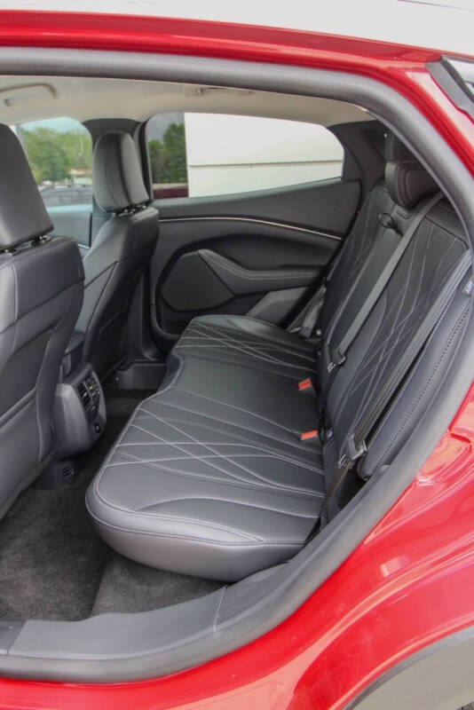 2024 Ford Mustang Mach-E Select