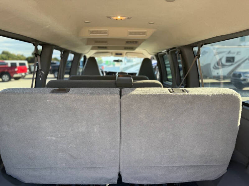 2023 Chevrolet Express LS 3500