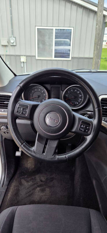 2011 Jeep Grand Cherokee Laredo