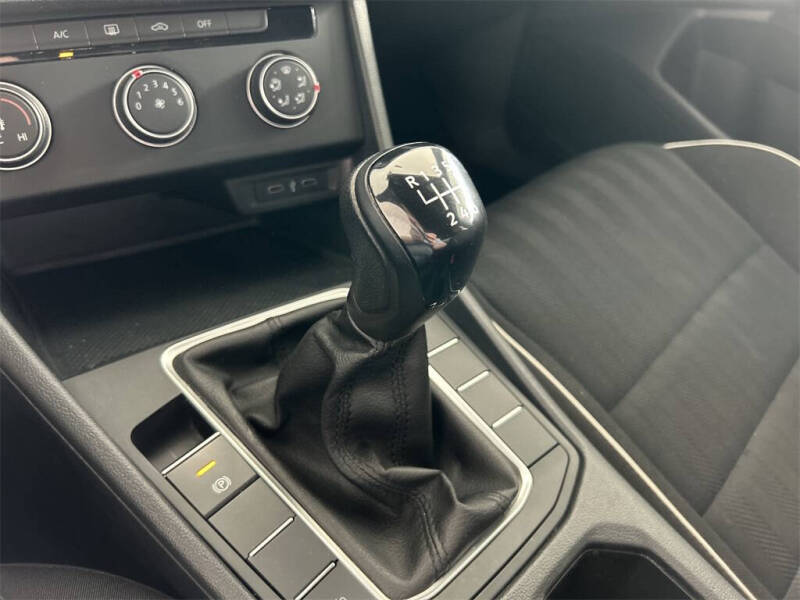 2023 Volkswagen Jetta Sport