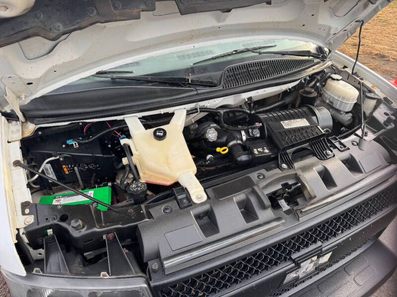 2018 Chevrolet Express LS 2500