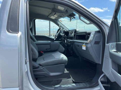 2024 Ford F-600 Super Duty