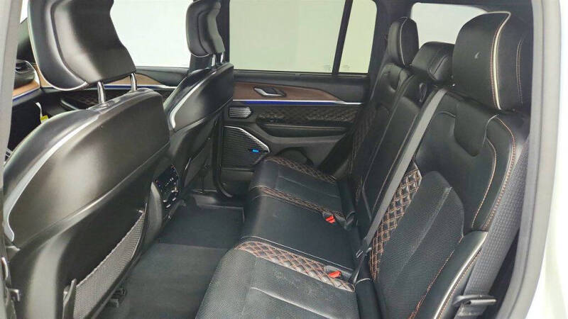 2022 Jeep Grand Cherokee