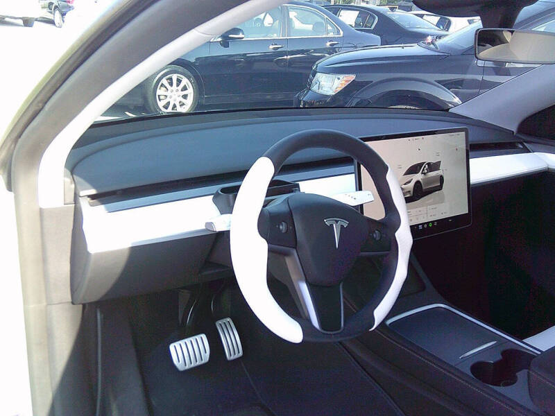 2024 Tesla Model Y Performance