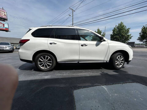 2013 Nissan Pathfinder SV