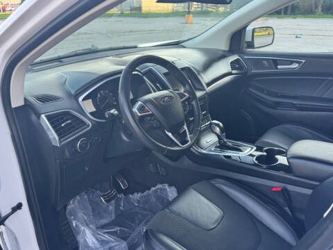 2017 Ford Edge Sport