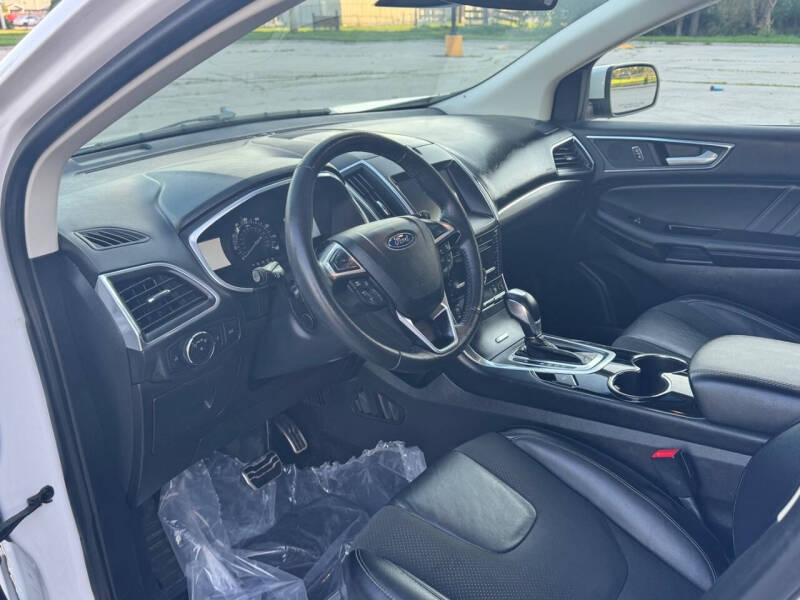 2017 Ford Edge Sport