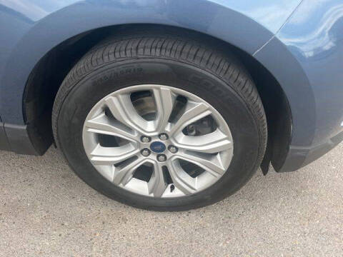 2019 Ford Edge Titanium