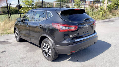 2020 Nissan Rogue Sport S