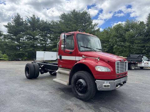 2007 Freightliner M2 106