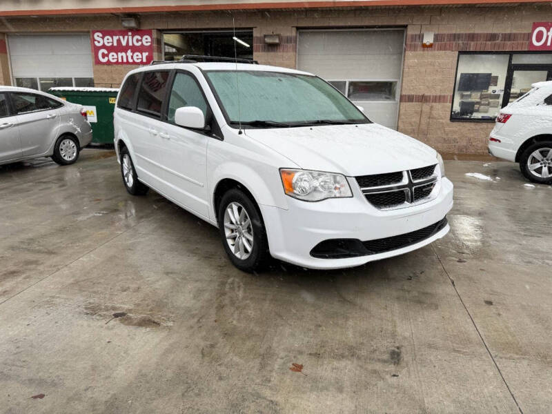 2015 Dodge Grand Caravan SXT photo 3