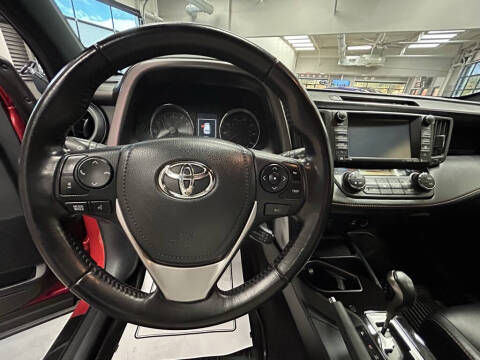 2016 Toyota RAV4 SE