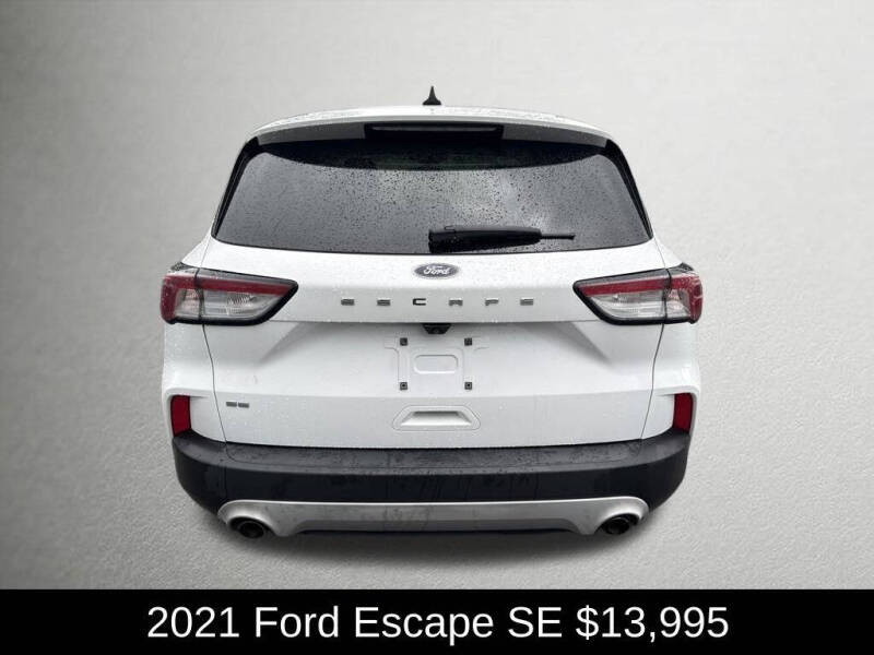 2021 Ford Escape SE