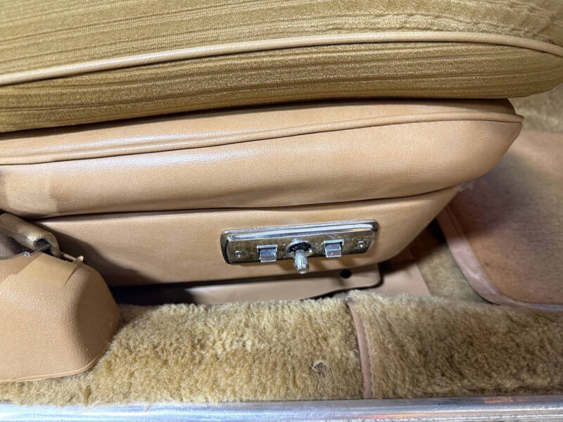 1976 Cadillac DeVille