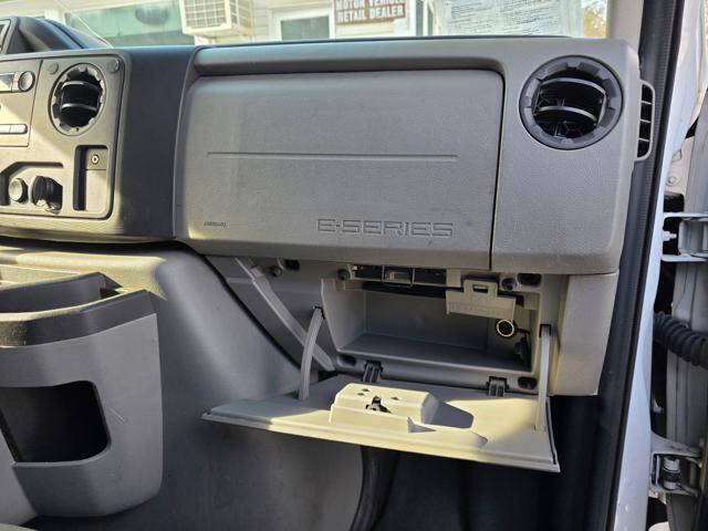 2013 Ford E-Series E-150
