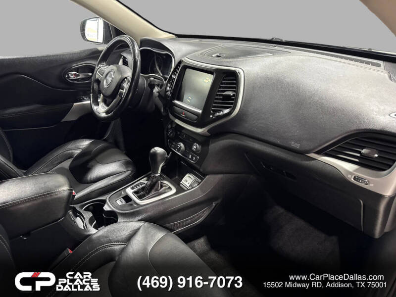 2018 Jeep Cherokee Latitude Plus
