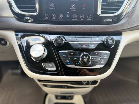 2019 Chrysler Pacifica Touring L Plus