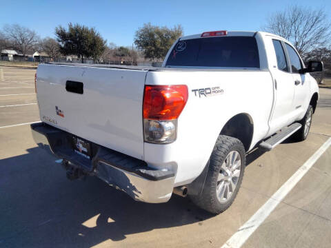 2011 Toyota Tundra Grade