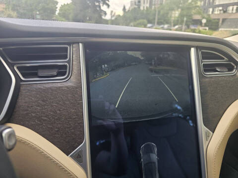 2014 Tesla Model S 85