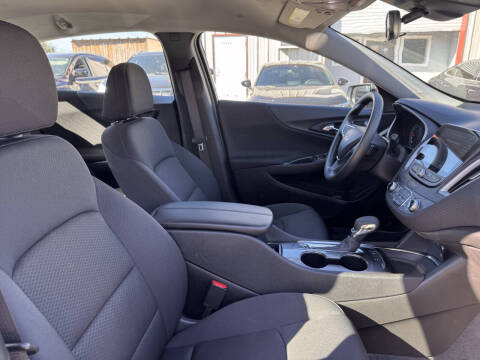 2024 Chevrolet Malibu LT