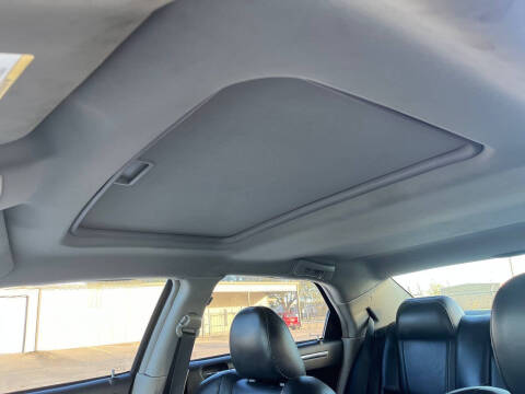 2006 Chrysler 300 SRT-8