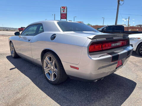 2014 Dodge Challenger R/T Plus