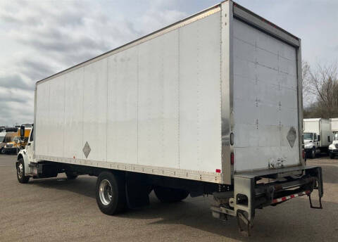 2019 Freightliner M2 106