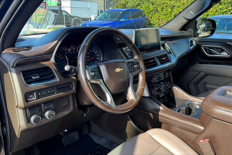 2021 Chevrolet Suburban LT