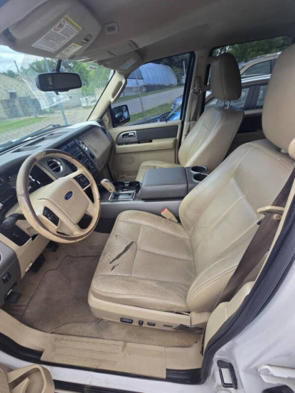 2012 Ford Expedition XLT