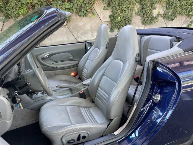 2002 Porsche 911