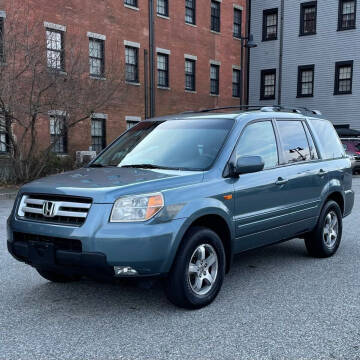 2008 Honda Pilot for sale at R Teto Motor Sales Inc. in Pawtucket RI