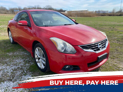 2010 Nissan Altima for sale at Auto World in Carbondale IL