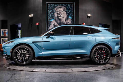 2023 Aston Martin DBX 707