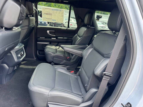 2026 Ford Expedition Platinum
