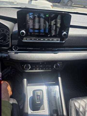 2022 Mitsubishi Outlander SEL Launch Edition