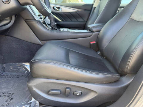 2022 Infiniti Q50 Luxe