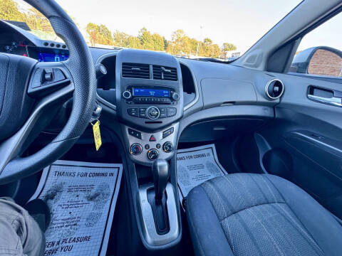 2014 Chevrolet Sonic LT Auto