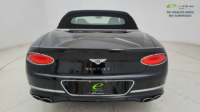 2022 Bentley Continental GTC V8