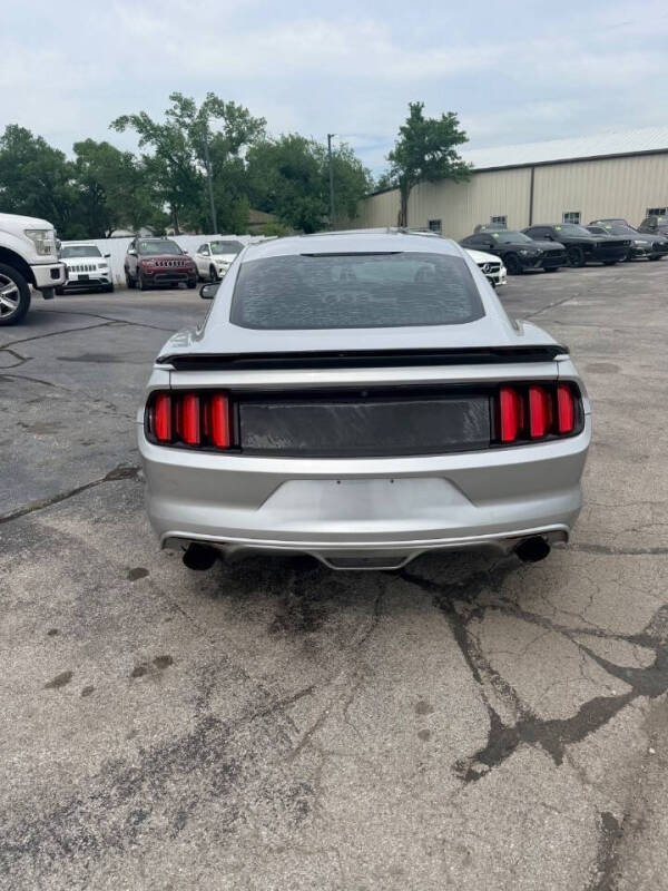 2016 Ford Mustang EcoBoost Premium
