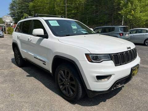 2016 Jeep Grand Cherokee for sale at Bladecki Auto LLC in Belmont NH