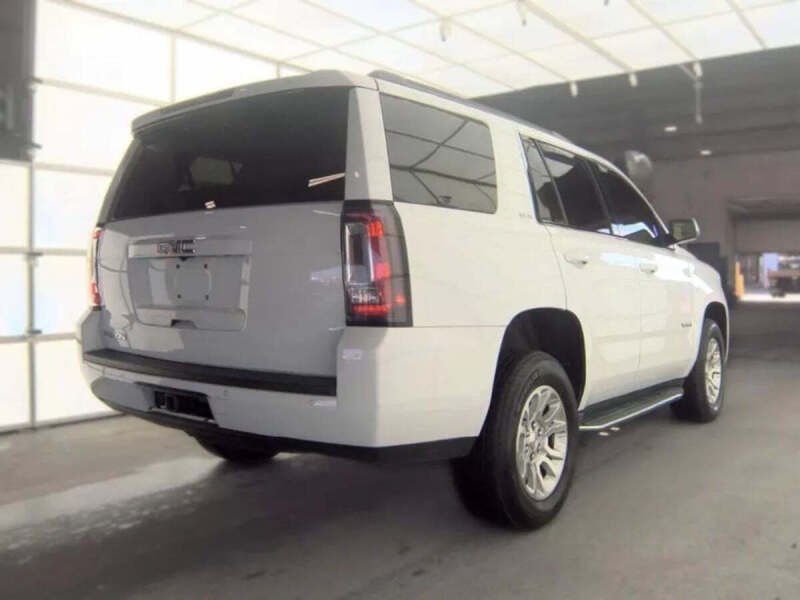 2020 GMC Yukon SLE