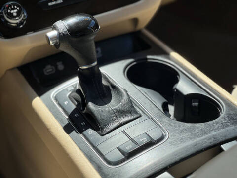 2015 Kia Sedona LX