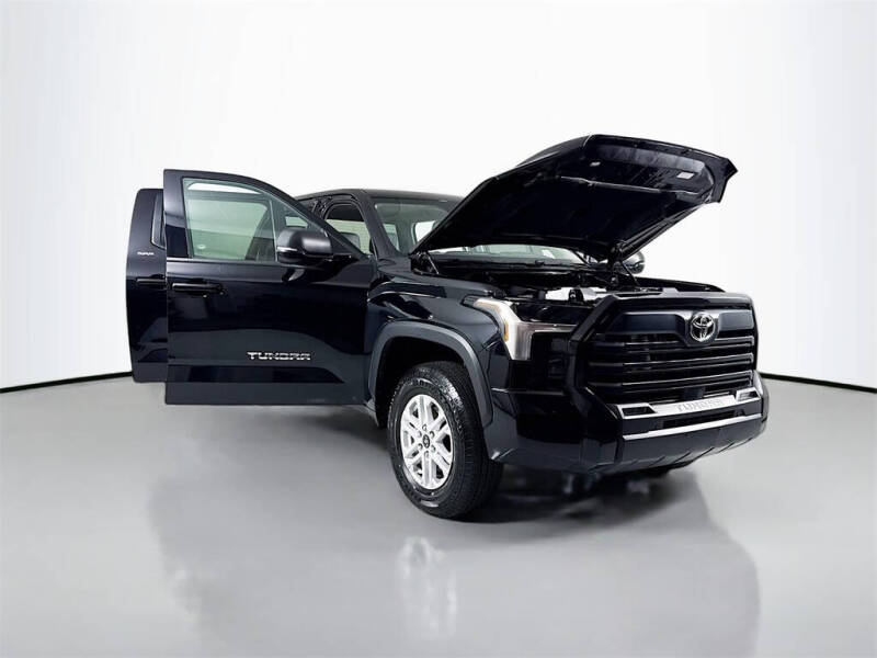 2024 Toyota Tundra SR5