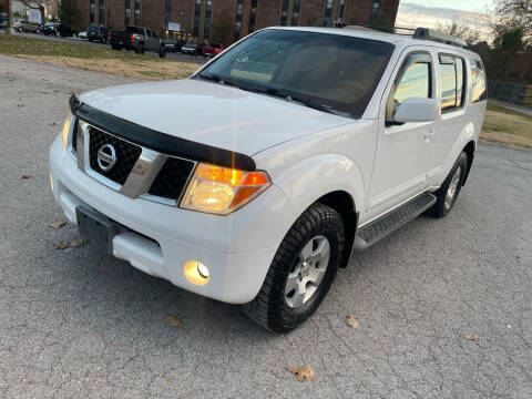 2007 Nissan Pathfinder for sale at Supreme Auto Gallery LLC in Kansas City MO