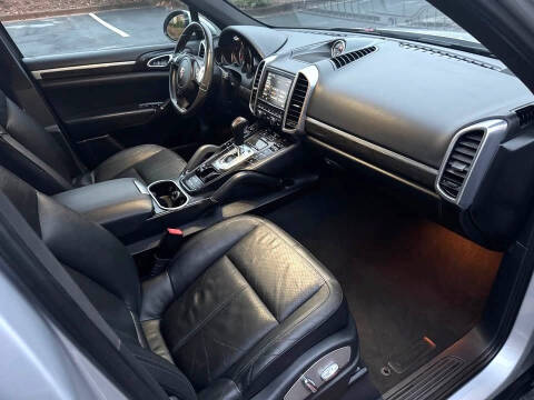 2012 Porsche Cayenne Tiptronic