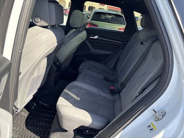 2022 Audi SQ5 3.0T quattro Premium